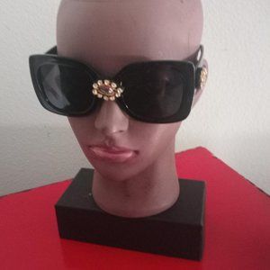 Glam Square Sunglasses with Gold Bling